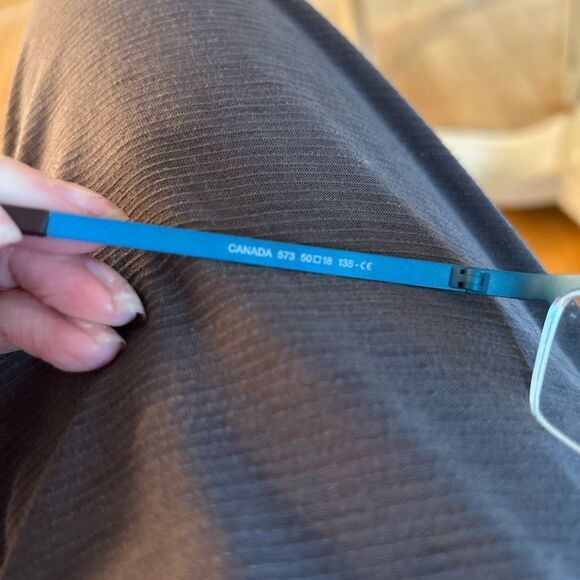 LaFont Issa and La eyeglass frame Canada 573 50 18 135 like new - Picture 5 of 10
